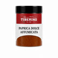 Barattolo trasparente Tiberino 1888 di paprika dolce affumicata su sfondo bianco